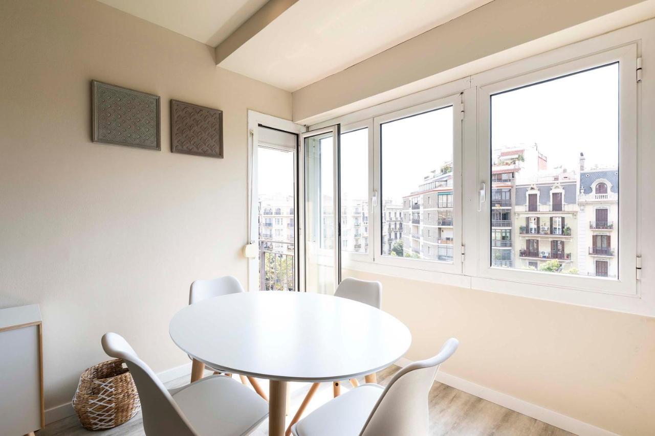 Chic Gran Via Apartament Barcelona